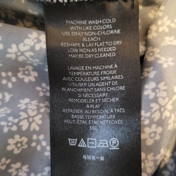 Urban Outfiters Black & White Floral Satiny Skirt - Picture 4 of 4